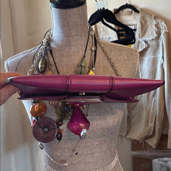 Banana Republic envelope clutch featuring buckle accent and chain strap - Picture 6 of 8